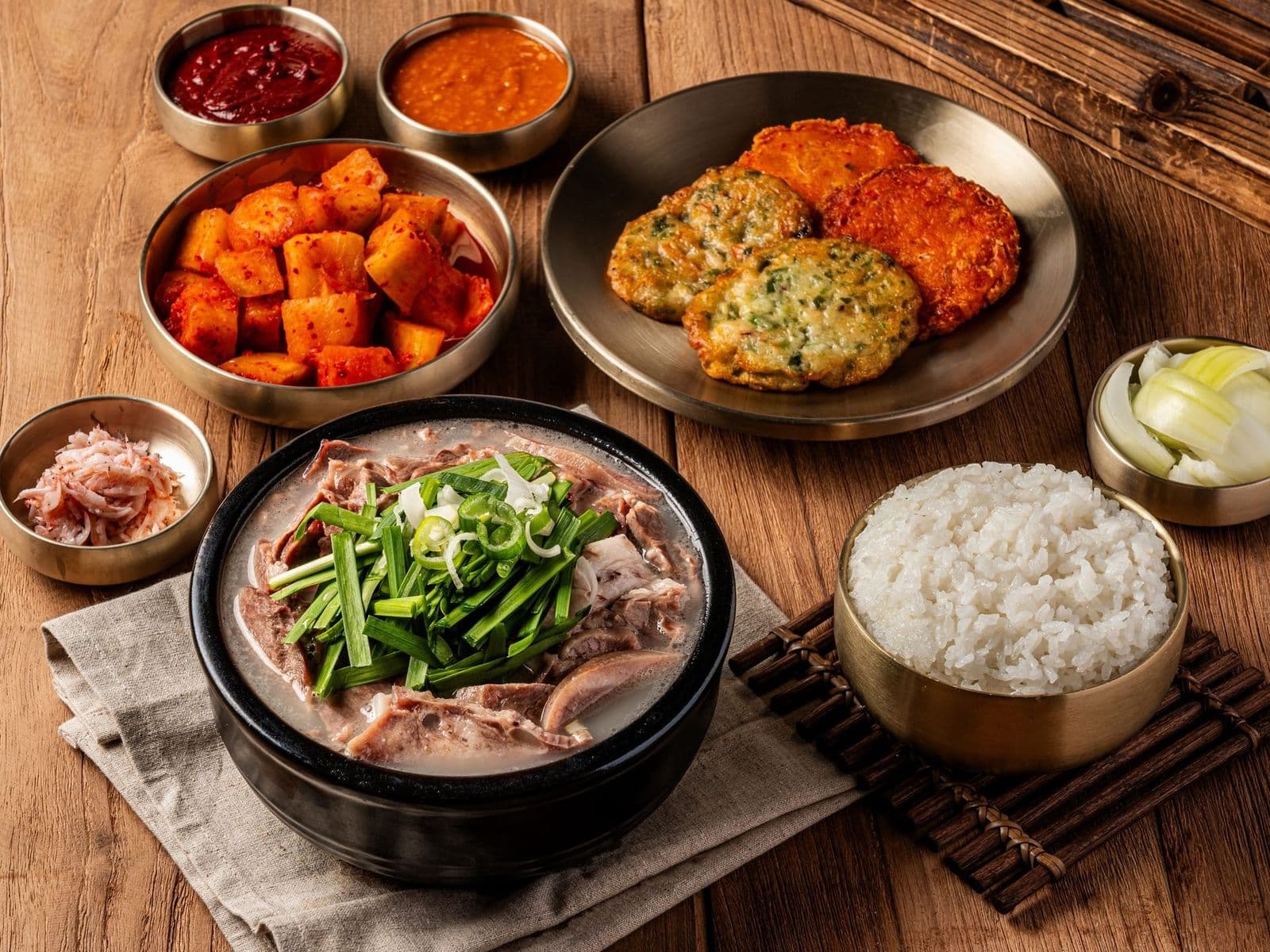 국밥 배달 브랜드 배달음식사진 - 포장 컷