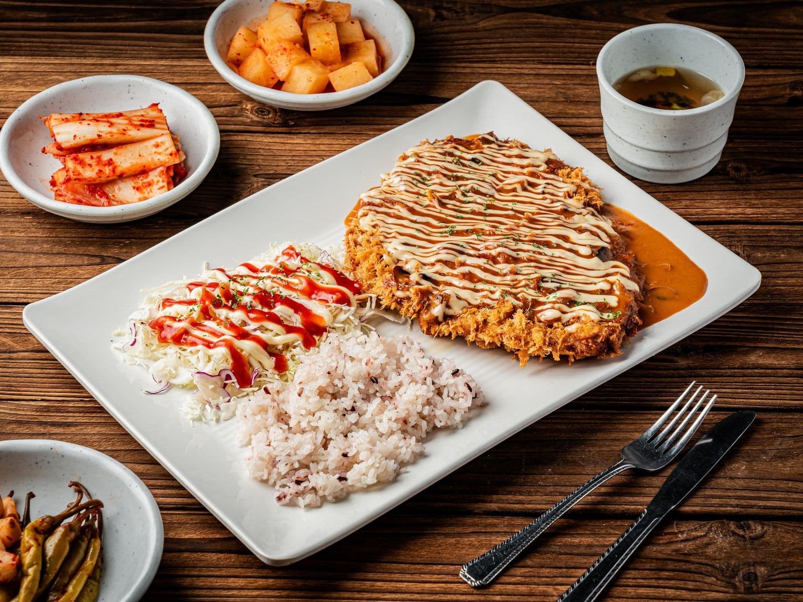 양지리 가마솥 나무 배경 메뉴사진 - 마무리 컷